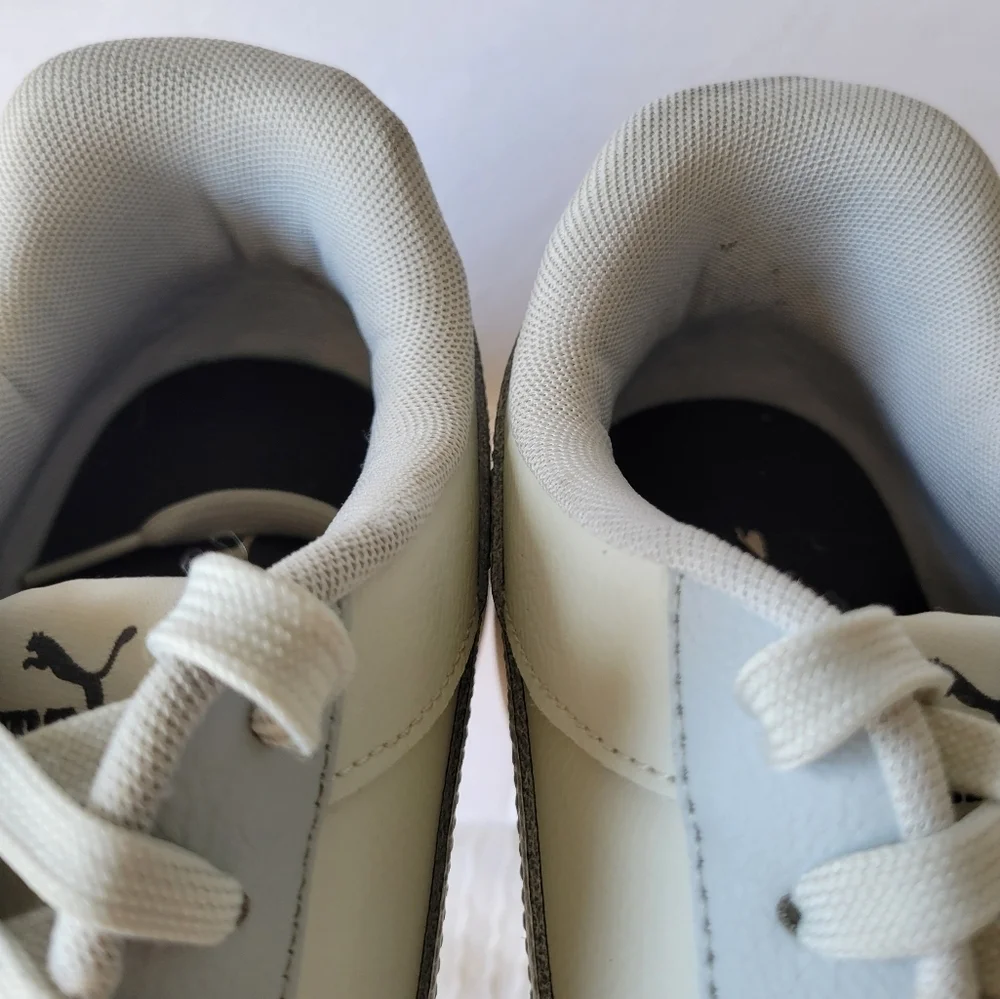 Puma Carter Sneaker.
